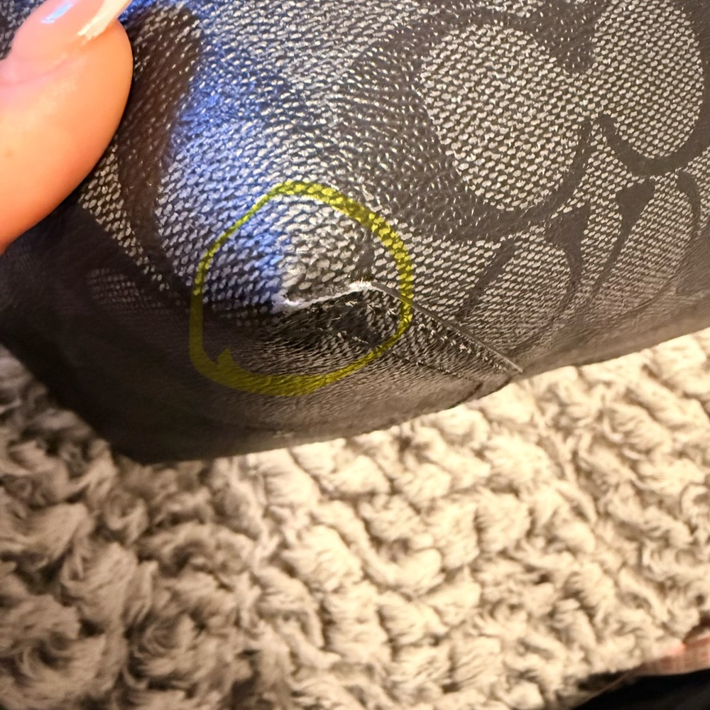 Large Coach City Tote Bag - Picture 12 of 14